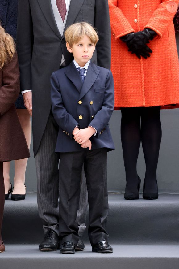 Maximilian Casiraghi - La famille princière monégasque dans la cour d'honneur du palais lors de la la fête nationale à Monaco le 19 novembre 2025. © Dominique Jacovides - Bruno Bebert / Bestimage
