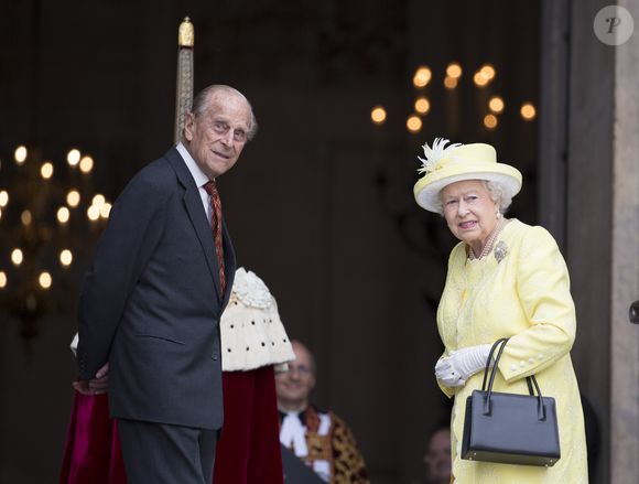 La reine Elizabeth II d'Angleterre et le prince Philip, duc d'Edimbourg - Messe en la Cathédrale Saint-Paul à Londres pour célébrer un 90ème anniversaire de la Reine Elizabeth II le 10 juin 2016.
Crédit : Agence / Bestimage