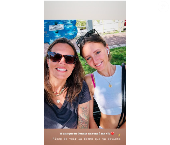 Laure Manaudou pose avec sa fille Manon qui a fêté ses 15 ans le 2 avril 2025