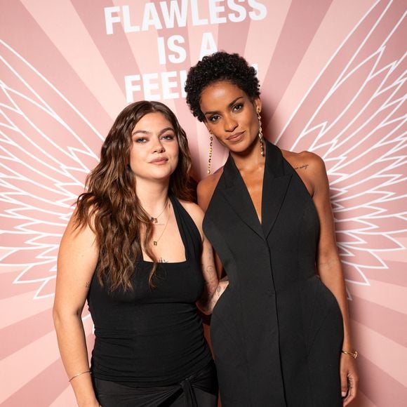 Directement déclinée des tendances "clean" de maquillage, la méthode "No-makeup Nails" séduit les plus grandes célébrités.

Louane Emera, Narah Baptista au photocall du dîner intimiste organisé par Charlotte Tilbury dans le cadre de l'événement AFF à Paris, le 15 septembre 2026. 

© Pierrick Rocher/BFA.com/Backgrid/Bestimage