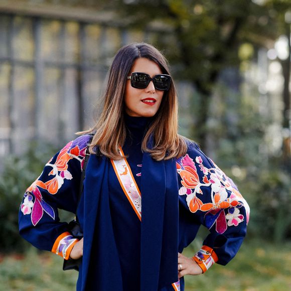 Street style : Karine Ferri à l'arrivée au défilé de prêt-à-porter printemps-été 2020 de Leonard, qui s'est tenu au Palais de Tokyo, à Paris, en France, le 27 septembre 2019. Photo de Marie-Paola Bertrand-Hillion/ABACAPRESS.COM