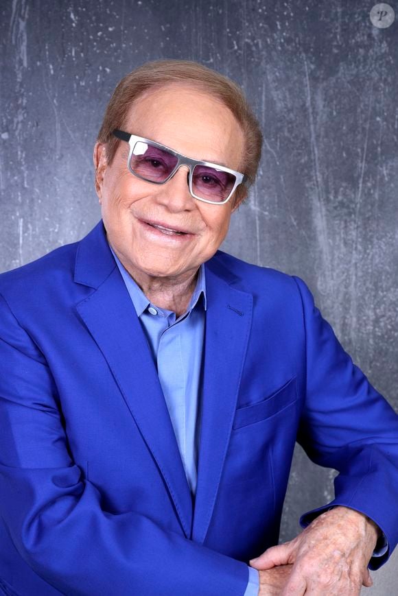 "Dalida est le dernier personnage qui a popularisé Montmartre à travers le monde", a-t-il souligné. 

Portrait de Orlando (Bruno Gigliotti), le frère de Dalida, lors de l'enregistrement de l'émission "Chez Jordan de Luxe" le 22 janvier 2025.

Photo par Cédric Perrin / Bestimage