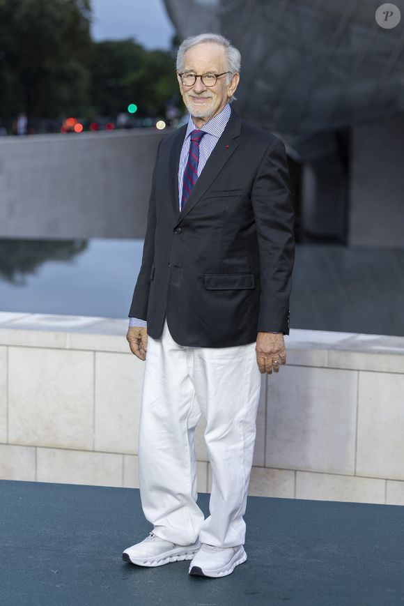 Steven Spielberg - Photocall du dîner "Prelude pour les JO" à la Fondation Vuitton à Paris, France, le 25 juillet 2024. © Olivier Borde/Bestimage