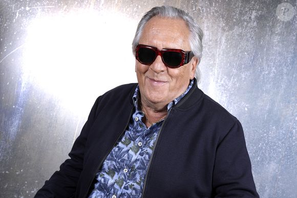 Le chanteur est né grand prématuré, à 5 mois et demi.

Exclusif - Portrait de Gilbert Montagné lors de l'enregistrement de l'émission "Chez Jordan de Luxe" à Paris. Le 30 septembre 2024
© Cédric Perrin / Bestimage