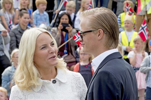 La princesse Mette-Marit, Marius Borg Hoiby - La famille royale de Norvège lors du jubilé des 25 ans de règne du roi Harald de Norvège à Trondheim, le 23 juin 2016. Action Press / Bestimage