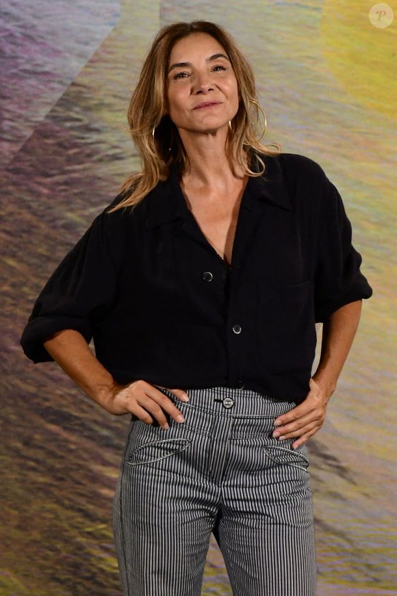 Clotilde Courau - Photocall du film suisse "Le Lac" lors du 78ème Festival international du film de Locarno, le 14 août 2025. Non seulement c'est le seul long métrage helvétique en compétition mais c'est également le premier film du Romand F.Aragno. C.Courau y partage l'affiche avec le navigateur B.Stamm, tourné sur les eaux du lac Léman.
© Romain Doucelin / Bestimage