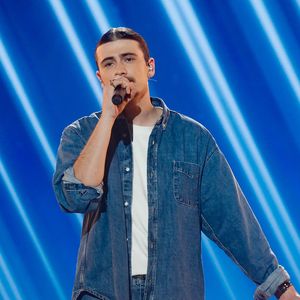 Exclusif - Pierre Garnier - Enregistrement de l'émission "Les disques d'or de l'année" au Dôme de Paris, présentée par E.Gossuin et diffusée le 24 décembre à 21h10 sur M6
© Christophe Clovis / Bestimage