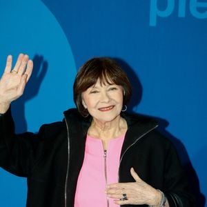 "Il y a de la sexualité dans tellement d'autres domaines : la gastronomie, manger ensemble, voir un film, flirter, se caresser... Il y a tellement de choses", a-t-elle expliqué.
Macha Méril au défilé de mode femme prêt-à-porter automne-hiver 2024-2025 "Pierre Cardin" lors de la Fashion Week de Paris, le 4 mars 2024.
Photo : Christophe Clovis / Bestimage