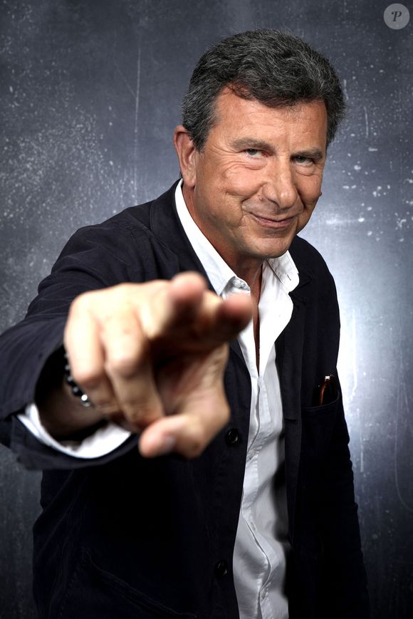 Un vrai businessman ce Pascal !

Portrait de Pascal Bataille lors de l'enregistrement de l'émission "Chez Jordan" à Paris le 28 septembre 2022 © Cédric Perrin / Bestimage