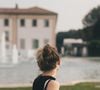 Dès cet instant, les germes de l'air ambiant peuvent pénétrer dans la bouteille où ils risquent de se développer très rapidement.