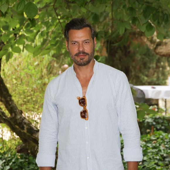 Laurent Lafitte au photocall du film "La Femme la plus riche du monde" lors de la 18ème édition du Festival du Film Francophone de Angoulême (FFA), France, le 26 août 2025.

© Coadic Guirec/Bestimage
