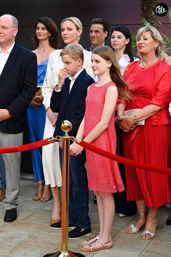 Le prince Albert II de Monaco, la princesse Charlène de Monaco, la princesse Gabriella de Monaco, comtesse de Carladès, et le prince Jacques de Monaco, marquis des Baux, assistent à l’inauguration de l’espace thématique consacré à la Principauté de Monaco à Europa-Park, à Rust, en Allemagne, le 29 juin 2026. © Dana Press/Bestimage