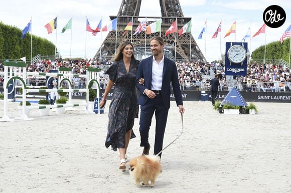 Camille Cerf (ambassadrice Jumping 2022) et son compagnon Theo Fleury - Prix Saint Laurent Eiffel Challenge CSI5 lors de la 8ème édition du "Longines Paris Eiffel Jumping" au Champ de Mars à Paris le 26 juin 2022.

© JB Autissier / Panoramic / Bestimage