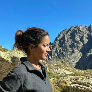 En février dernier, elle relevait un défi autrement plus exigeant : l'ascension du mont Méru, volcan tanzanien culminant à 4 565 mètres

Aurélie Casse partage régulièrement des clichés de ses randonnées sur son compte Instagram
