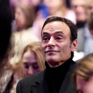 Exclusif - Anthony Delon lors de la soirée hommage Ciné-concert symphonique "Alain Delon, le dernier Samouraï" au palais des congrès à Paris le 8 novembre 2024 le jour de son anniversaire. Pour cette soirée, le chef d'orchestre Vahan Mardirossian a dirigé l'orchestre symphonique de Douai.

© Jacovides / Moreau / Bestimage