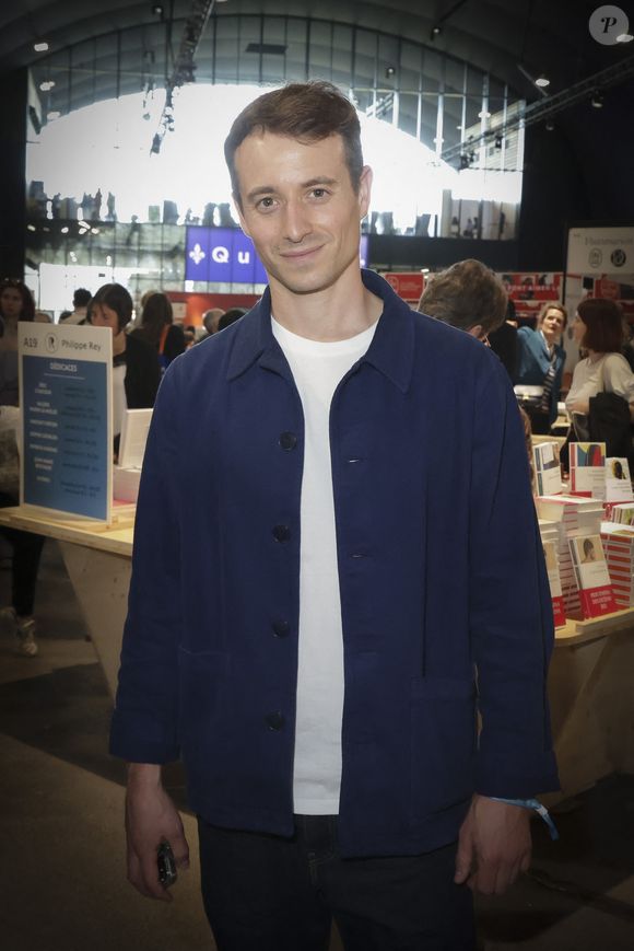 Hugo Clément lors du Festival du Livre de Paris , France, le 12 avril 2024. © Jack Tribeca / Bestimage