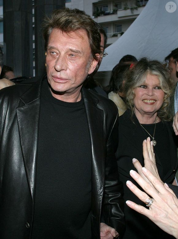 Johnny Hallyday et Brigitte Bardot 

© Backgrid UK/ Bestimage