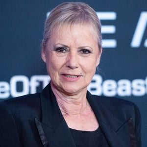 C’est larmoyante et sans parvenir à dire un mot que Dorothée, de son vrai nom Frédérique Hoschedé, s’est retrouvée face à Isabelle Ithurburu.

Dorothée assistant à la première de Transformers : Rise of the Beasts au cinéma Grand Rex à Paris, France. Photo par Aurore Marechal/ABACAPRESS.COM