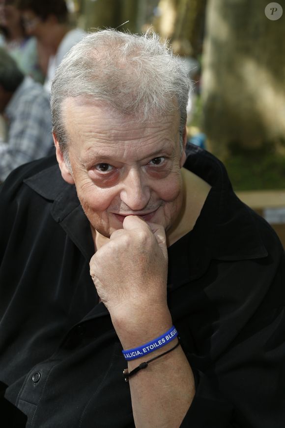 Guy Carlier - La 20e édition de "La Forêt des livres" à Chanceaux-près-Loches, le 30 août 2015. Christophe Aubert via Bestimage