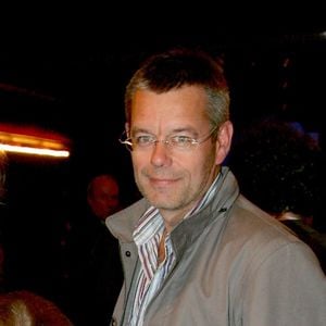 Carole Gaessler avec son mari Franck et leurs enfants. © Guillaume Gaffiot/Bestimage