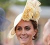 Celle qui décroché son diplôme en histoire de l'art avec mention bien vient de signer une mini-exposition à découvrir au sein du V&A East Storehouse, le nouvel espace du Victoria and Albert Museum niché à Londres !
Catherine (Kate) Middleton, princesse de Galles, lors de la Royal Garden Party de Buckingham Palace à Londres, le 20 mai 2025. Picture by Aaron Chown/WPA-Pool