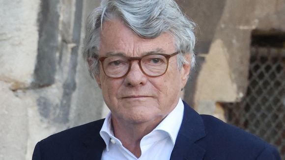 "C'est exactement comme elle aurait aimé" : Jean-Louis Borloo présent pour accompagner une dernière fois son ancienne compagne Nathalie Baye