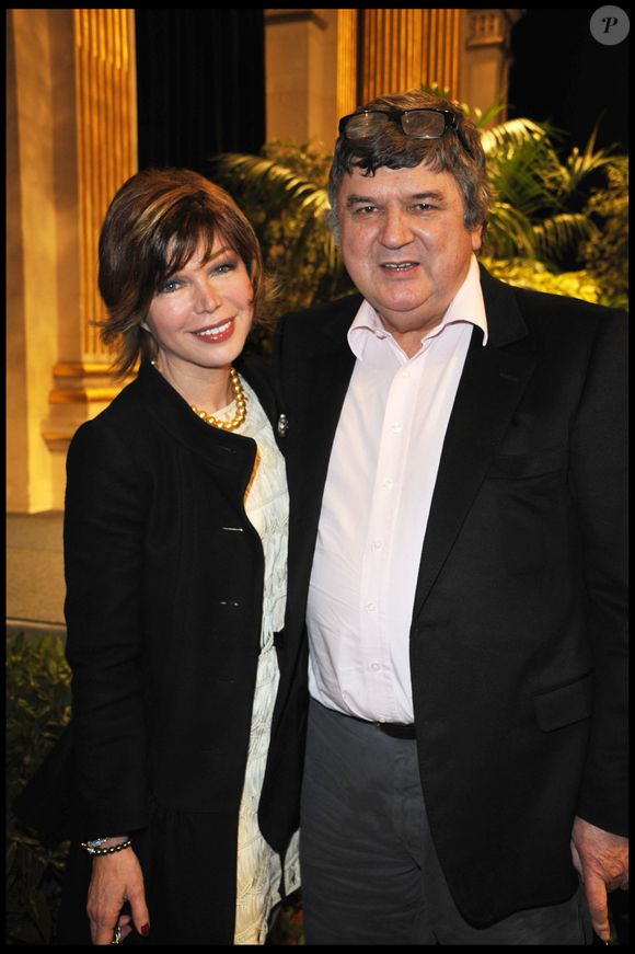 Qui est Jérome Bellay

Archives : Jérome Bellay et Isabelle Morizet à la mairie de Paris  3/03/2011 COADIC GUIREC / BESTIMAGE
