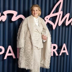 Sharon Stone assiste aux Fashion Awards 2025 au Royal Albert Hall à Kensington, Londres, Royaume-Uni. Le 1er décembre 2025. © AGENCE / BESTIMAGE