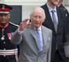 Il ne peut ainsi tenir, ce vendredi, ses engagements professionnels.
Le roi Charles III d'Angleterre, quitte l'exposition "Soil : Le monde à nos pieds" au Somerset House à Londres, le 26 mars 2025.
Zuma Press / Bestimage