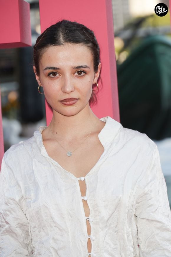 Carmen Kassovitz (fille de Mathieu Kassovitz) - Photocall Prime Video "Elle" Summer Party au Noti Club à Paris le 6 juillet 2026. © Coadic Guirec/Bestimage