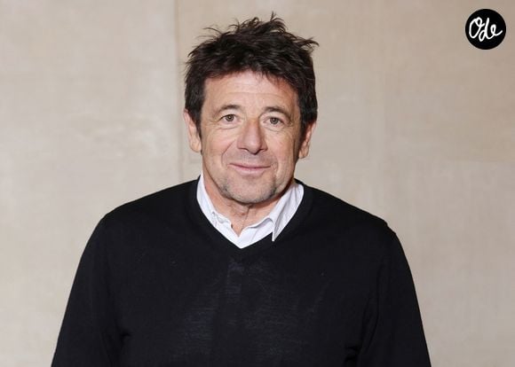 Le chanteur se réjouit du succès de l’hôtel et de son intégration dans le paysage de L’Isle-sur-la-Sorgue.

 Patrick Bruel lors de la nomination de Stéphane Bern comme Pape du Patrimoine lors de la Saint Clément au restaurant Alain Ducasse Baccarat, à Paris, France, le 20 novembre 2025. © Denis Guignebourg/Bestimage