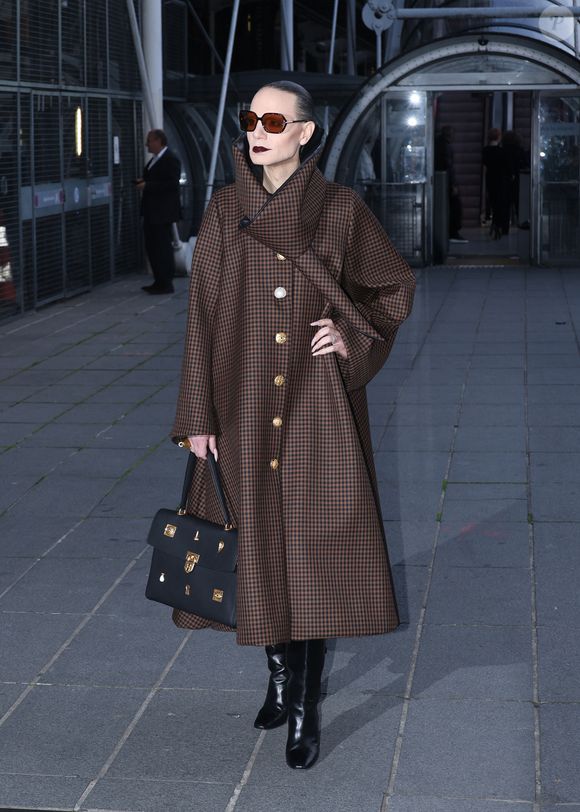 Jordan Roth au défilé Schiaparelli Collection Femme Prêt-à-Porter Printemps/Eté 2026 lors de la Fashion Week à Paris. 

Photo : Denis Guignebourg / Bestimage
