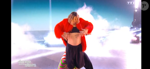 Ils ont montré un aperçu de leur spectacle "LET'S GO !"

Fauve Hautot et son compagnon Romain Guillermic dans "Danse avec les stars" sur TF1 le 3 avril 2026.