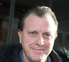 "Quand j’ai reçu cette proposition, j’étais avec ma maman, qui adore leurs pubs", explique-t-il au "Parisien", 

Le producteur Claude François Jr (Fils de Claude François) dans les rues de Paris. Le 5 janvier 2017