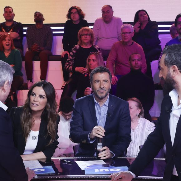 Exclusif - Amelie Bitoun, Bernard Montiel, Cyril Hanouna, sur le plateau de l'émission " TPMP " présentée par C.Hanouna et diffusée en direct sur Youtube et sur toutes les box (SFR, FREE, MyCanal etc), Paris, France, le 04 mars 2025. © Jack Tribeca / Bestimage