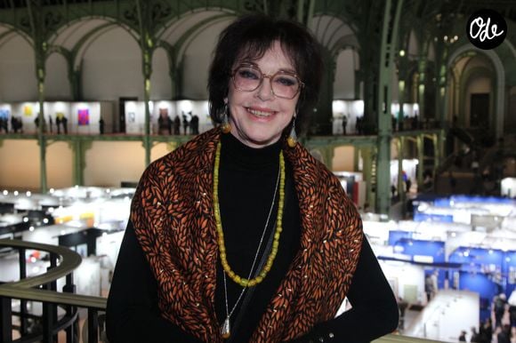Exclusif - Anny Duperey - Anny Duperrey expose pour les 20 ans de Art Capital au Grand Palais à Paris le 12 février 2026. © Philippe Baldini / Bestimage
