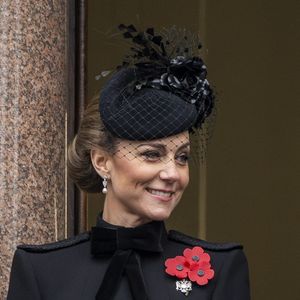 Catherine Kate Middleton, princesse de Galles honore les disparus des deux guerres mondiales lors de la cérémonie Remembrance Sunday ( Dimanche du souvenir ) au Cénotaphe à Londres - BGUK_3082982 - London, UNITED KINGDOM  - Guests attend the Service Of Remembrance at The Cenotaph in London. Each year members of the British Royal Family join politicians, veterans and members of the public to remember those who have died in combat



Pictured: Catherine Princess of Wales