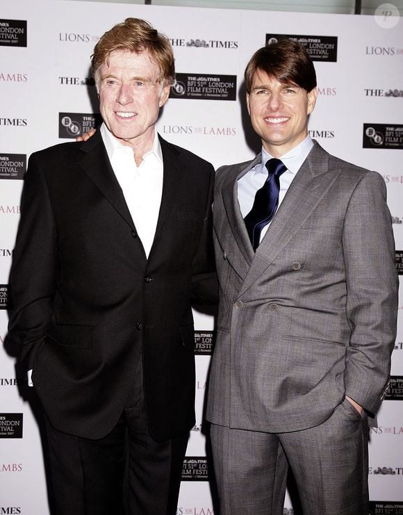 Le 22 octobre 2007 de Robert Redford (à gauche) et Tom Cruise lors de la première mondiale de Lions For Lambs pendant le 51e Festival du film de Londres. © PA Photos/ABACA