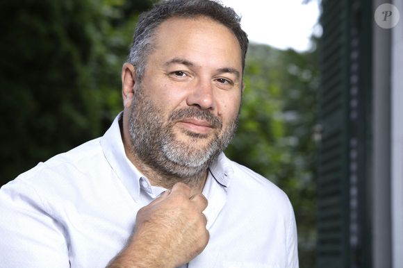 Rendez-vous avec Bruce Toussaint lors de la 5ème édition des écrivains chez Gonzague Saint Bris à Chanceaux-près-Loches le 27 août 2023.

© Cédric Perrin / Bestimage
