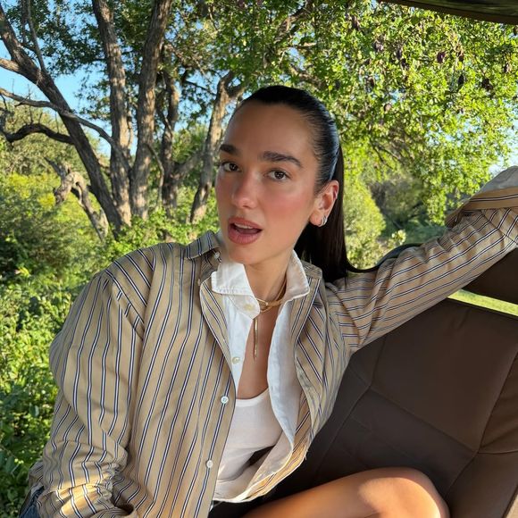 La chanteuse a dévoilé des clichés impressionnants d’animaux sauvages dans leur habitat naturel...

Le couple a partagé une parenthèse loin du quotidien, au cœur de la nature sud-africaine. ©Instagram - Dua Lipa