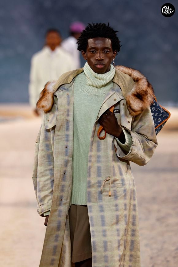 Défilé de mode Louis Vuitton Prêt à Porter Collection Homme Printemps/Été 2027 lors de la Fashion Week de Paris, à la Cité Internationale Universitaire de Paris, France, le 23 juin 2026. © Bestimage