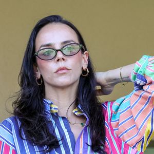 notamment grâce à l'anonymat dont elle bénéficie dans la capitale.

Pauline Ducruet lors du match de football caritatif au stade Louis II de Monaco opposant les Barbagiuans aux pilotes de l'équipe Nazionale Piloti dans le cadre de la "Racing Stars Football Cup" le 3 juin 2026. © Albuquerque/Bestimage