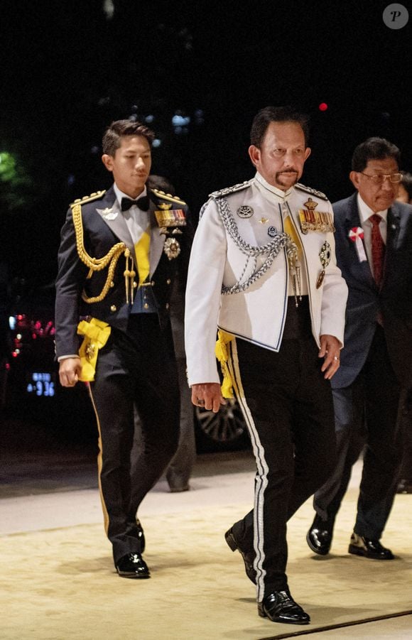 Le sultan de Brunei, Hassanal Bolkiah, et son fils, le prince Abdul Mateen, lors du banquet de la cour pendant l'accession au trône de Sa Majesté l'empereur du Japon Naruhito, au palais impérial de Tokyo, au Japon. Le 22 octobre 2019. Photo by PPE/DDP Images/ABACAPRESS.COM