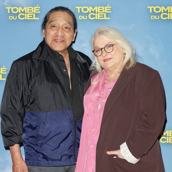 dans lequel elle vit avec son mari George Aguilar

Josiane Balasko avec son mari George Aguilar - Première du film "Tombé du ciel" au cinéma Pathé Palace à Paris le 8 juin 2026. © Coadic Guirec/Bestimage