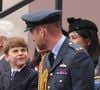 Le petit garçon en ramène très souvent à ses parents.

Le prince Louis de Galles, Le prince William, prince de Galles - La famille royale britannique assiste aux célébrations du 80ème anniversaire de la fin de la Seconde guerre mondiale (VE Day) à Londres, le 5 mai 2025. Photo par Julien Burton / Bestimage