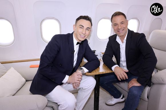 Face à Jordan de Luxe, l'ancien finaliste de la "Star Academy" a dévoilé son salaire qui peut grimper à cinq chiffres selon les mois !
Mario Barravecchia lors de l'enregistrement de l'émission "Le Jet de Luxe", présentée par Jordan de Luxe, le 10 juillet 2026.
