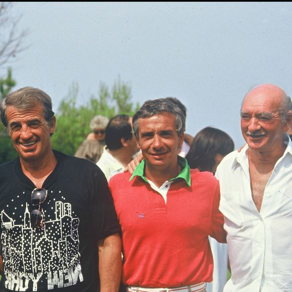 “Vous n’avez pas d’avenir dans la chanson”, aurait dit Eddie Barclay à Michel Sardou

Archives - Charles Aznavour, Jean-Paul Belmondo, Michel Sardou, Eddie Barclay et Didier Barbelivien en 1986. HERIPRET / BESTIMAGE