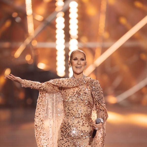 Celine Dion au défilé anniversaire Elie Saab "1001 Seasons of Elie Saab" à l'espace "The Venue" à Riyad, Arabie saoudite le 13 novembre 2024.

Photo : Tiziano Da Silva / Bestimage