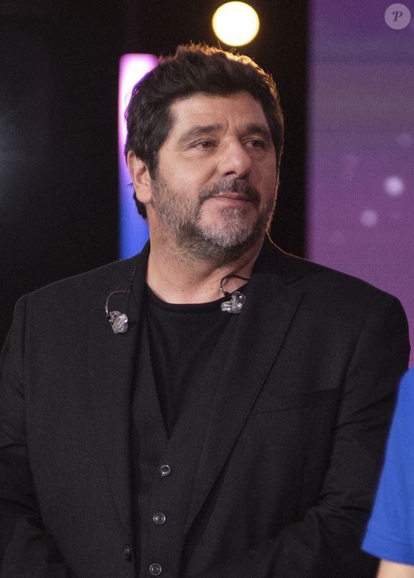 Patrick Fiori lors du 39ème Téléthon, le plus grand événement annuel de collecte de fonds en France avec 30 heures de transmission en direct à la télévision, le 6 décembre 2025 au Studio du Lendit, La Plaine Saint Denis (93), France. Photo par Vincent Gramain/ABACAPRESS.COM