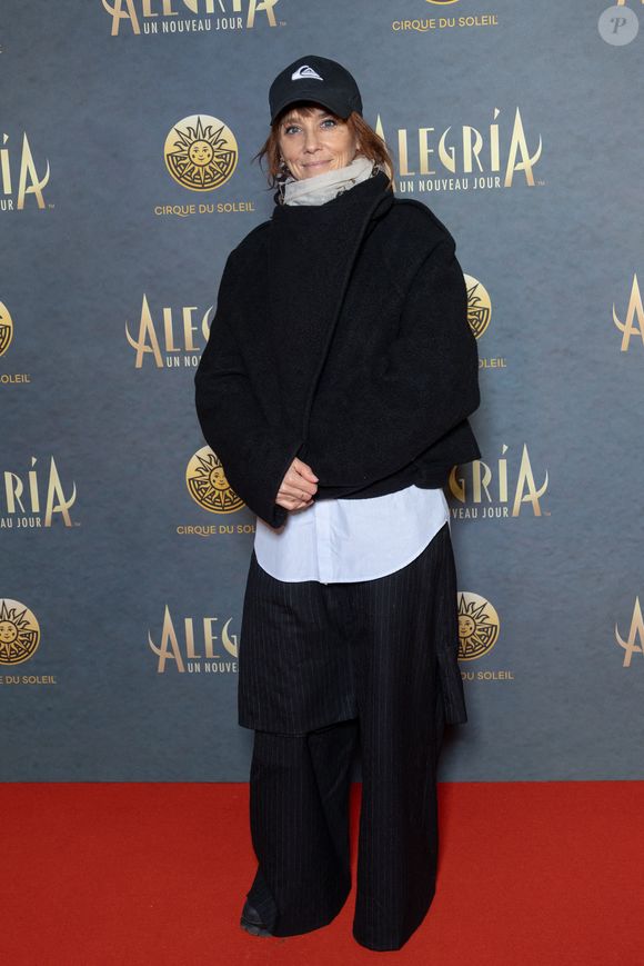 Isabelle Geffroy aka Zaz assiste à la première du spectacle 'Alegria A New Day' du Cirque Du Soleil à Paris le 25 novembre 2025 à Chatou en France. Photo par Nasser Berzane/Abaca